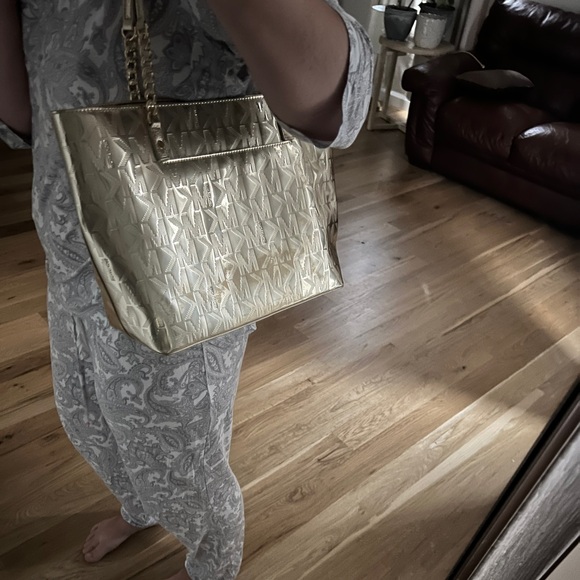 NWOT MICHAEL KORS TOTE BAG - Picture 2 of 2